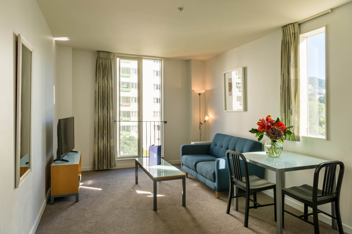 Astelia Apartment Hotel, Wellington, NZ Astelia Apartment Hotel, 156 Willis Street, Wellington 6011, New Zealand. Photo credit: Stephen A’Court. COPYRIGHT ©Stephen A’Court