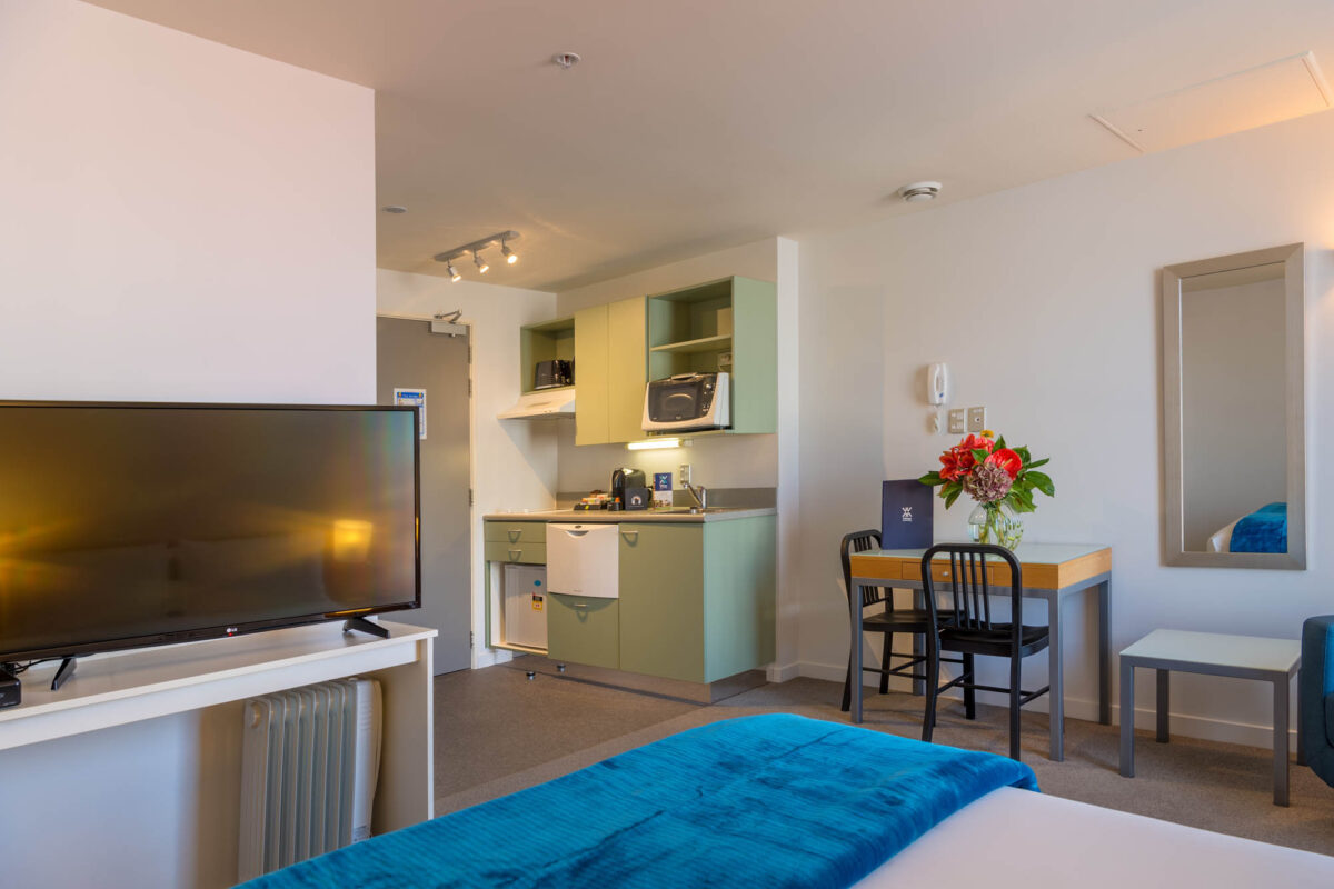 Astelia Apartment Hotel, Wellington, NZ Astelia Apartment Hotel, 156 Willis Street, Wellington 6011, New Zealand. Photo credit: Stephen A’Court. COPYRIGHT ©Stephen A’Court
