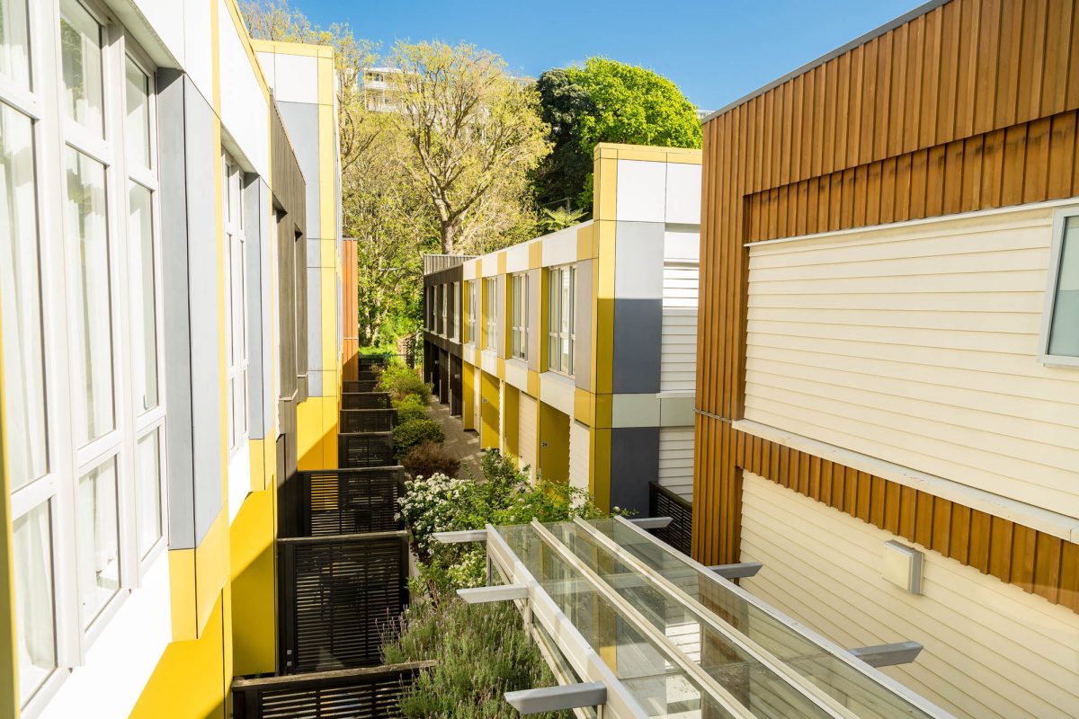 Townhouse Courtyard- Boulcott Suites For Village Accommodation Group. Photo credit: Stephen A’Court. COPYRIGHT ©Stephen A’Court